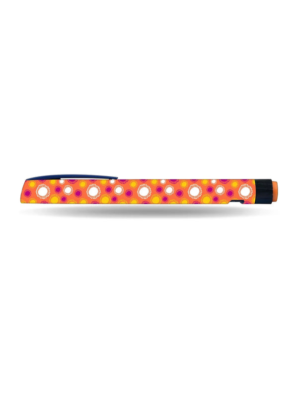 NovoRapid FlexPen with Summer Edition sticker featuring vibrant sunny motifs.