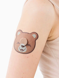 Parche adhesivo infantil para FreeStyle Libre 3, forma de oso, en el brazo