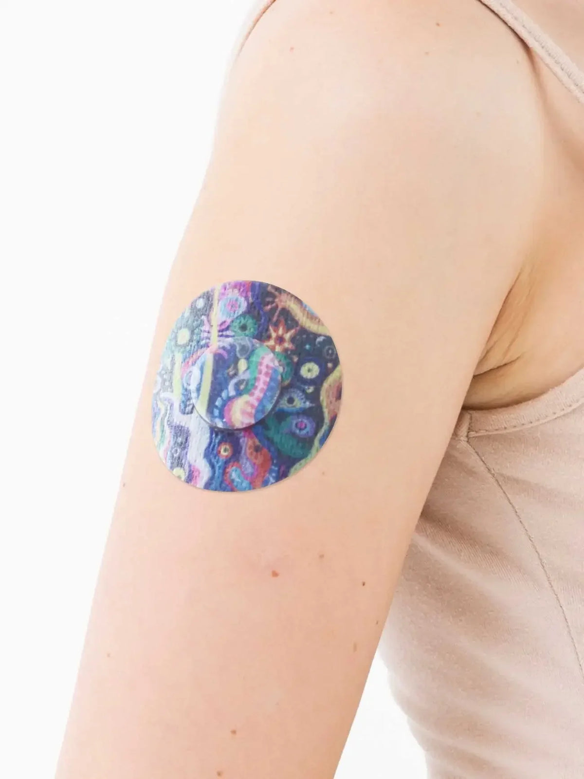 Parche adhesivo para FreeStyle Libre 3, diseño Lucid Echo, en el brazo