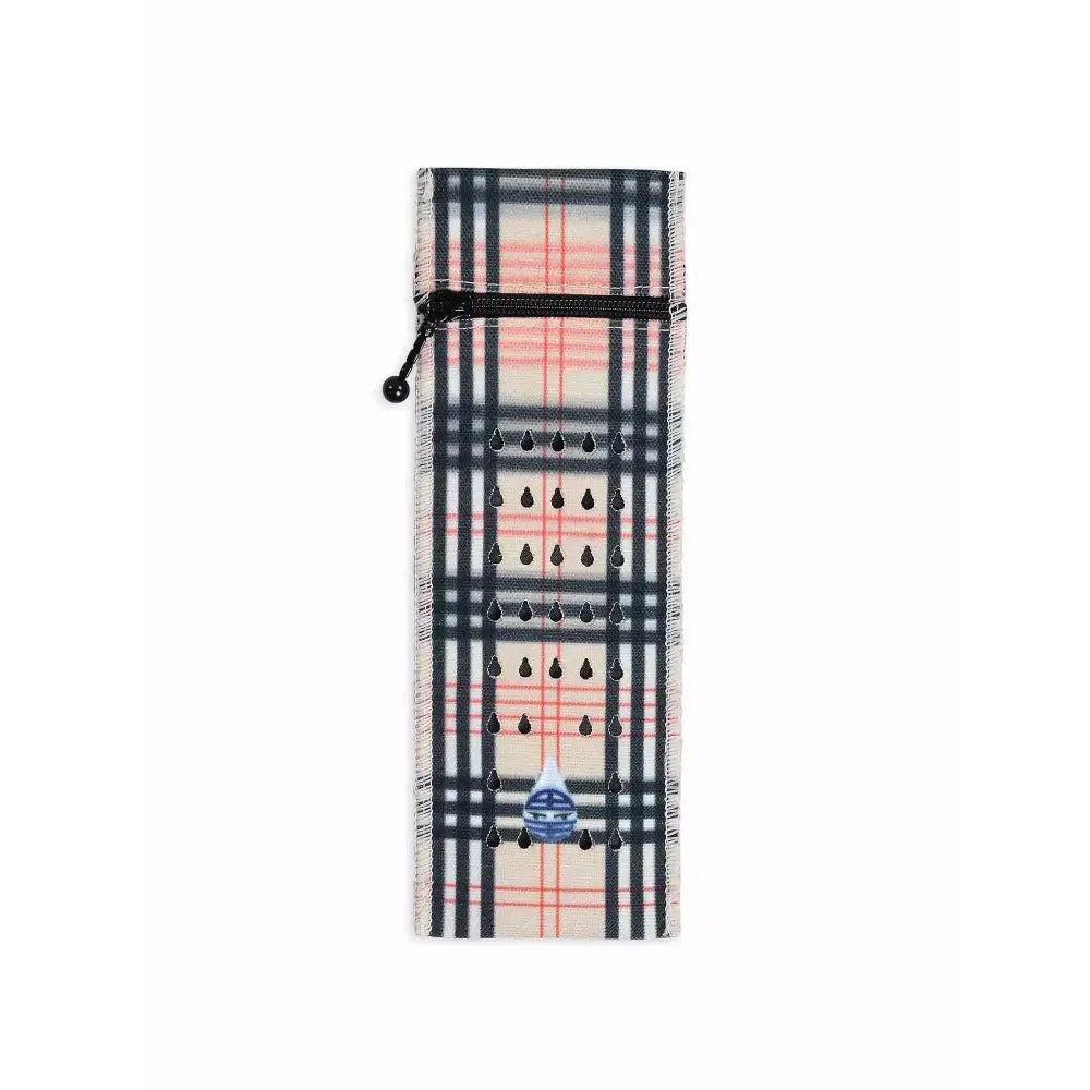 Insulin travel case cooler pouch for one insulin pen with water-evaporation cooling, lightweight and reusable design.