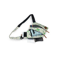 Children's shoulder bag with cooling system for insulin and diabetic supplies, featuring spacious compartments and adjustable strap
